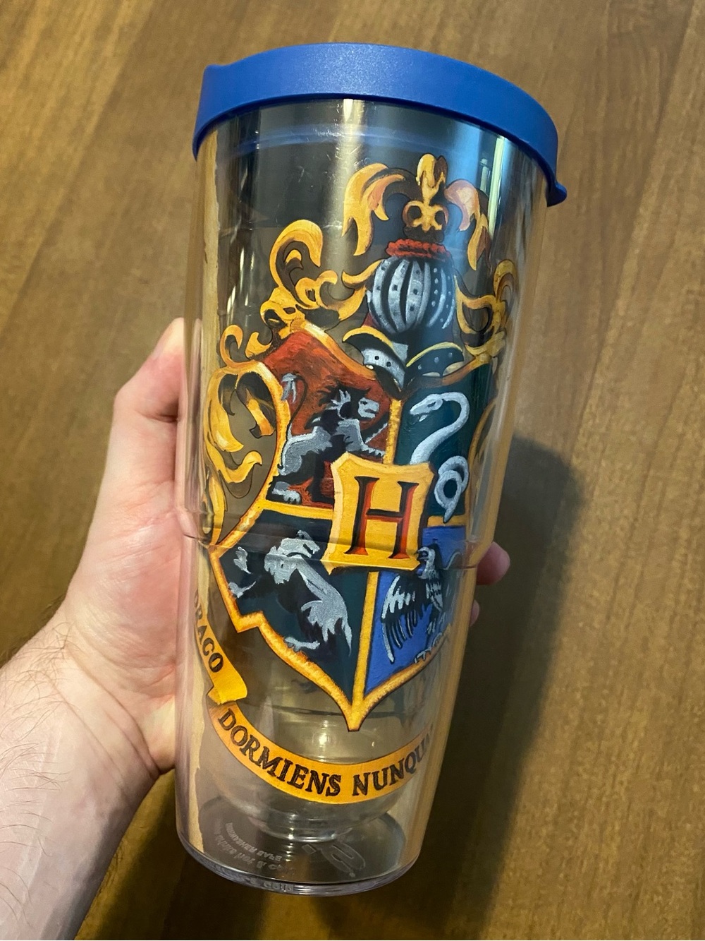 Harry Potter Hogwarts Crest Tervis Tumblr